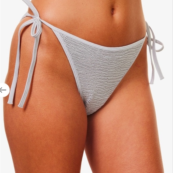 NWT Hunza G Gina bikini set in metallic grey/silver - Picture 4 of 9